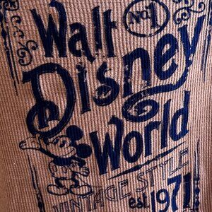 Disney Parks Walt Disney World vintage-style thermal top
